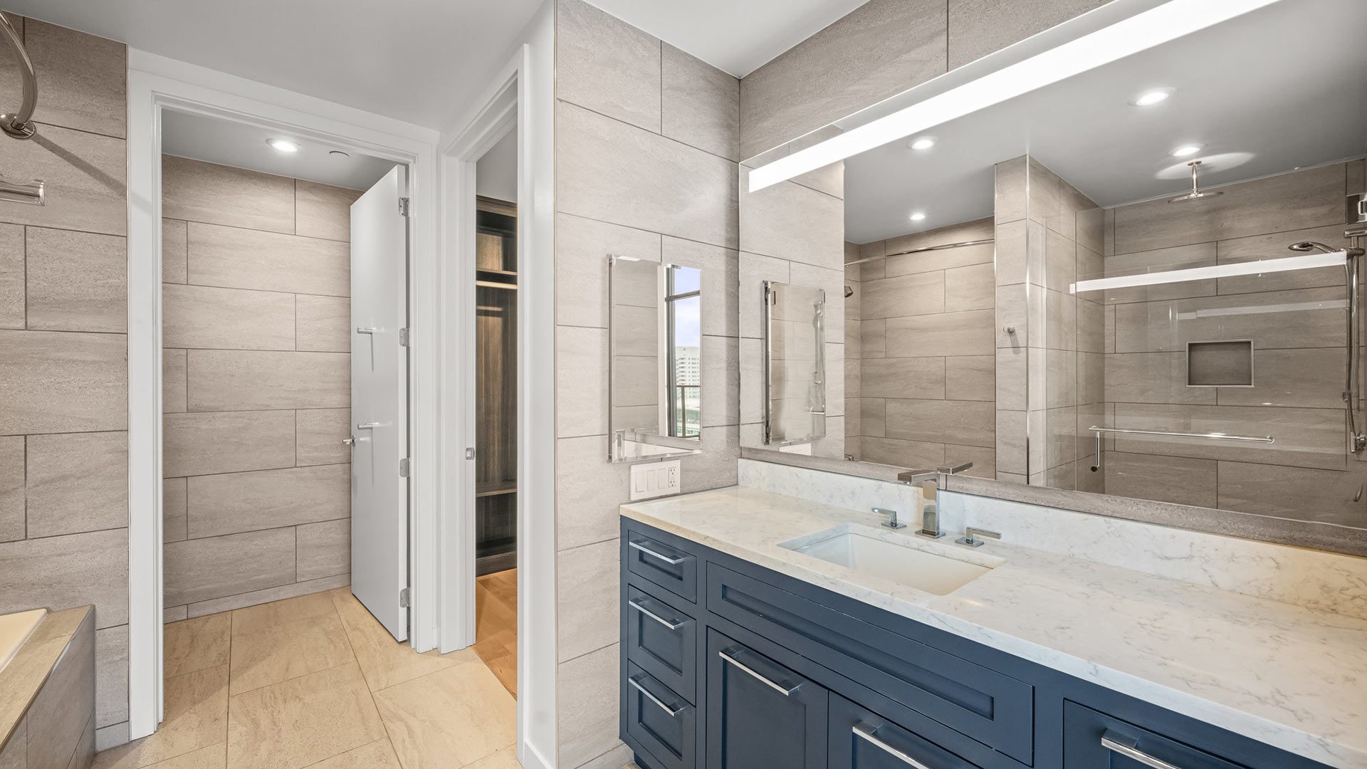 ALX Penthouse 2 Primary Bath View 1 web
