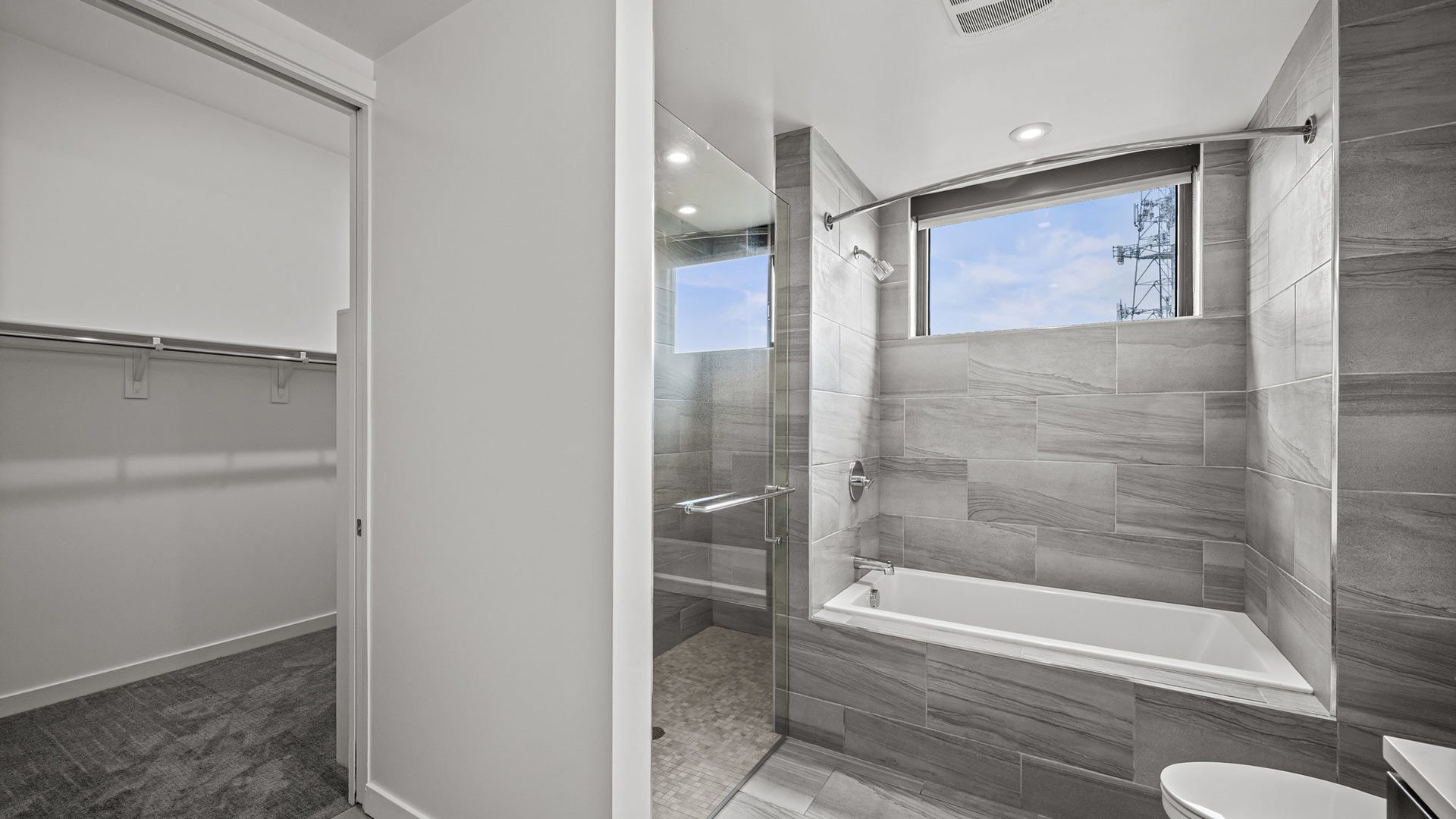 ALX Townhome Primary Bath View 2 web