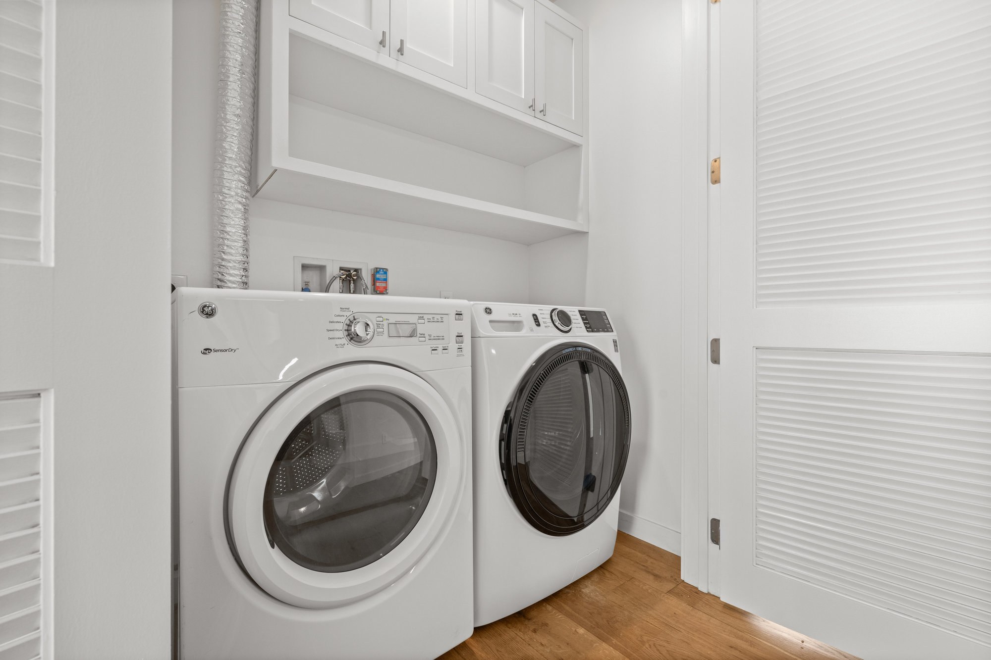 ALX Penthouse 1 Laundry View 1