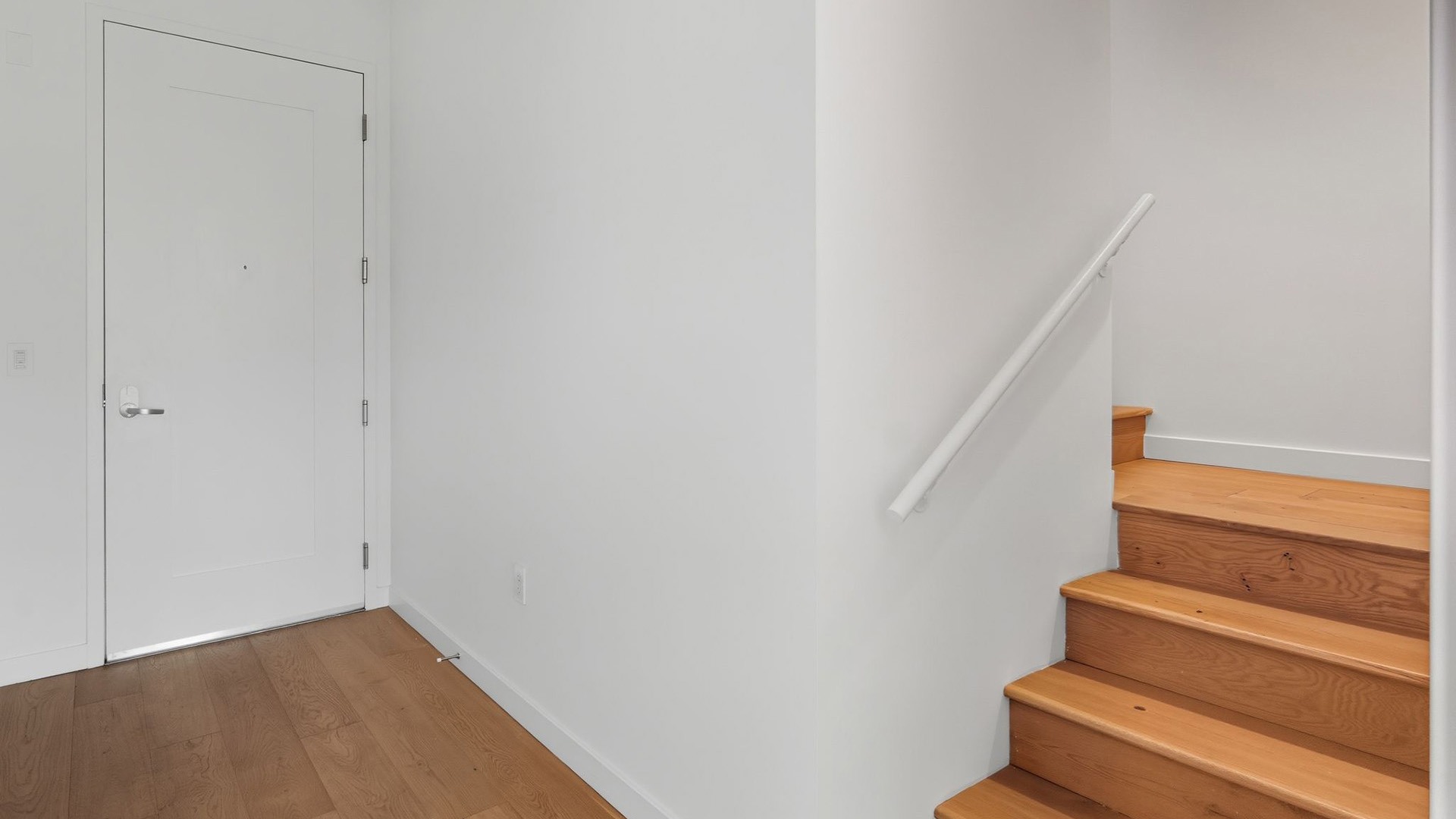 Alx san diego penthouse ph2 entry view