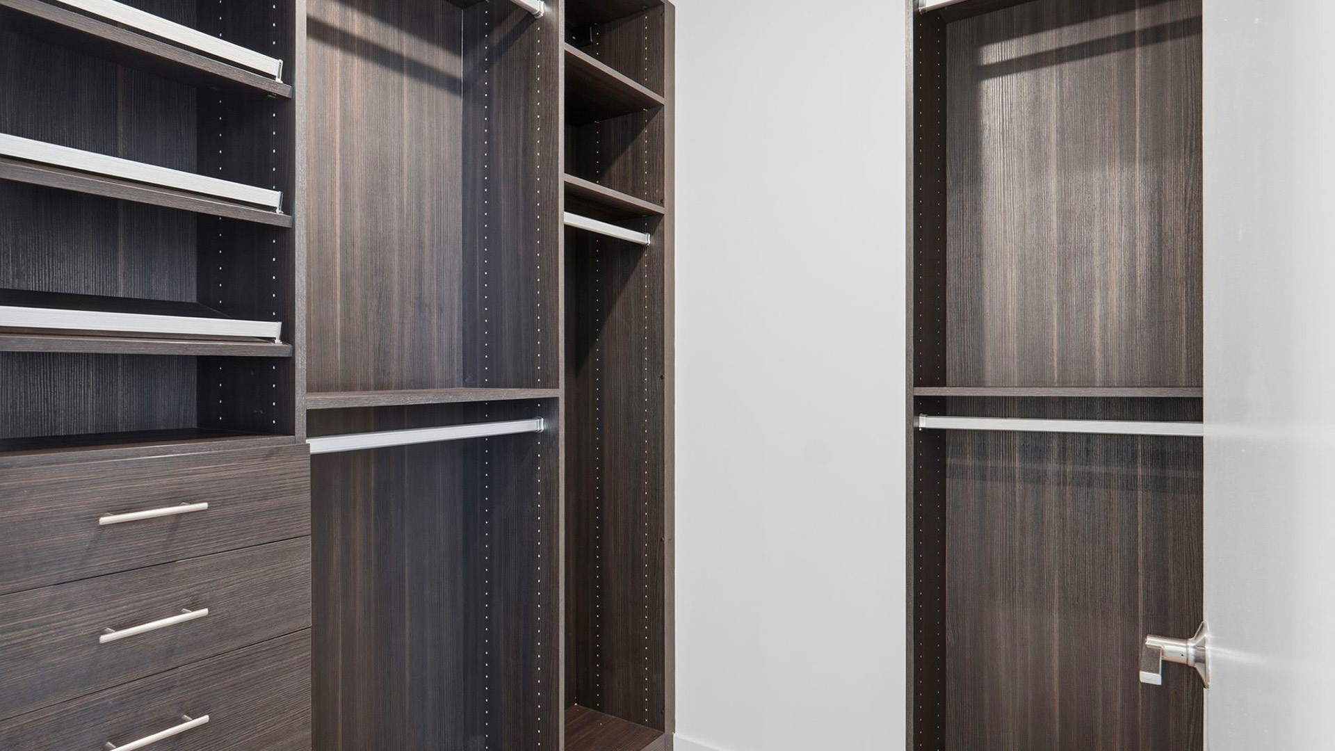 Alx san diego penthouse ph4 closet1