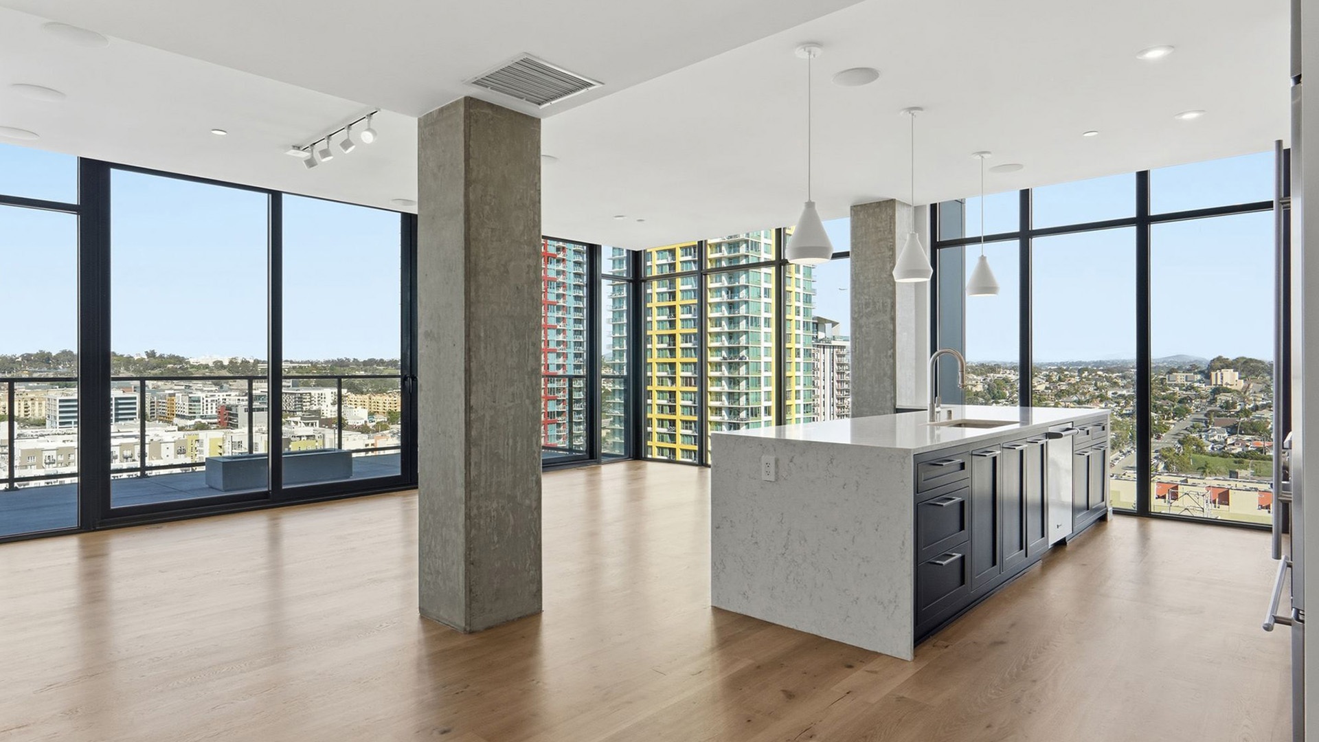 Alx san diego penthouse ph4 kitchen view2