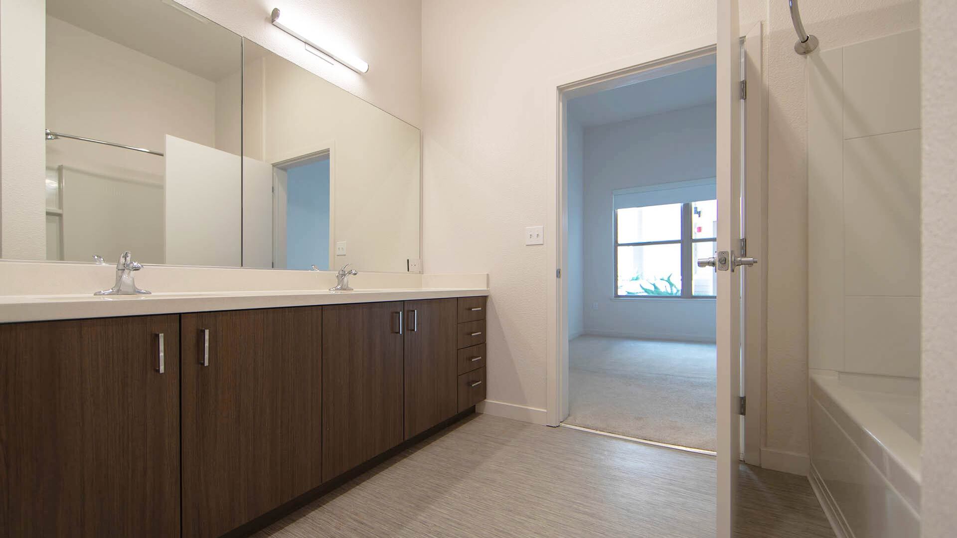 Aperture C5 floorplan bathroom view 3