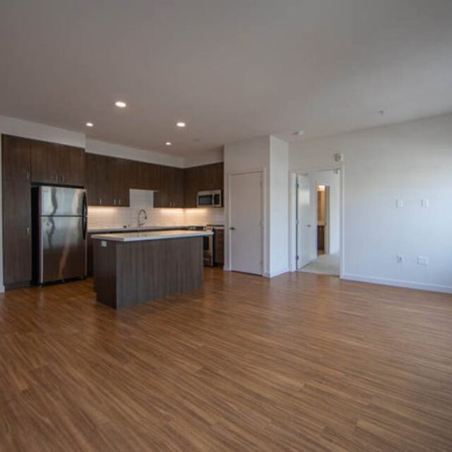 C3 - 2 Bedroom - 1025 sq ft