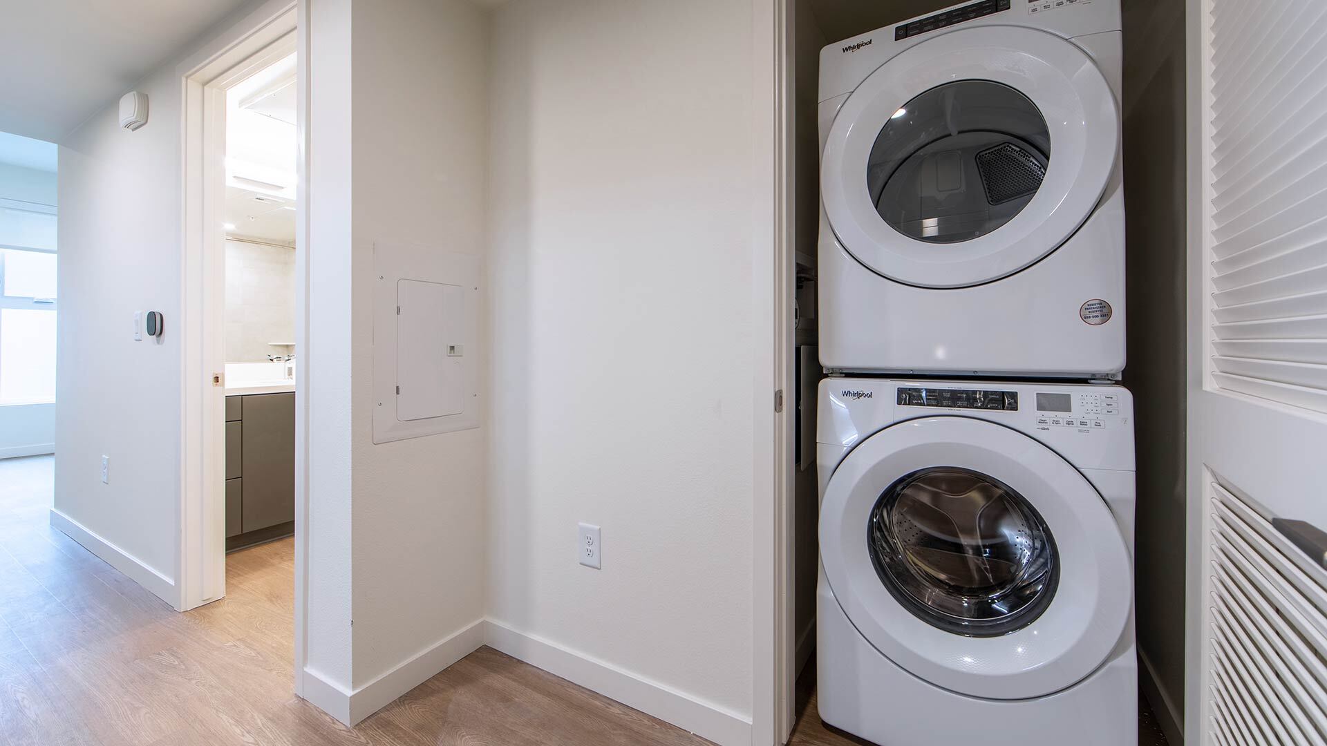 Ardence S12 studio laundry closet view 1