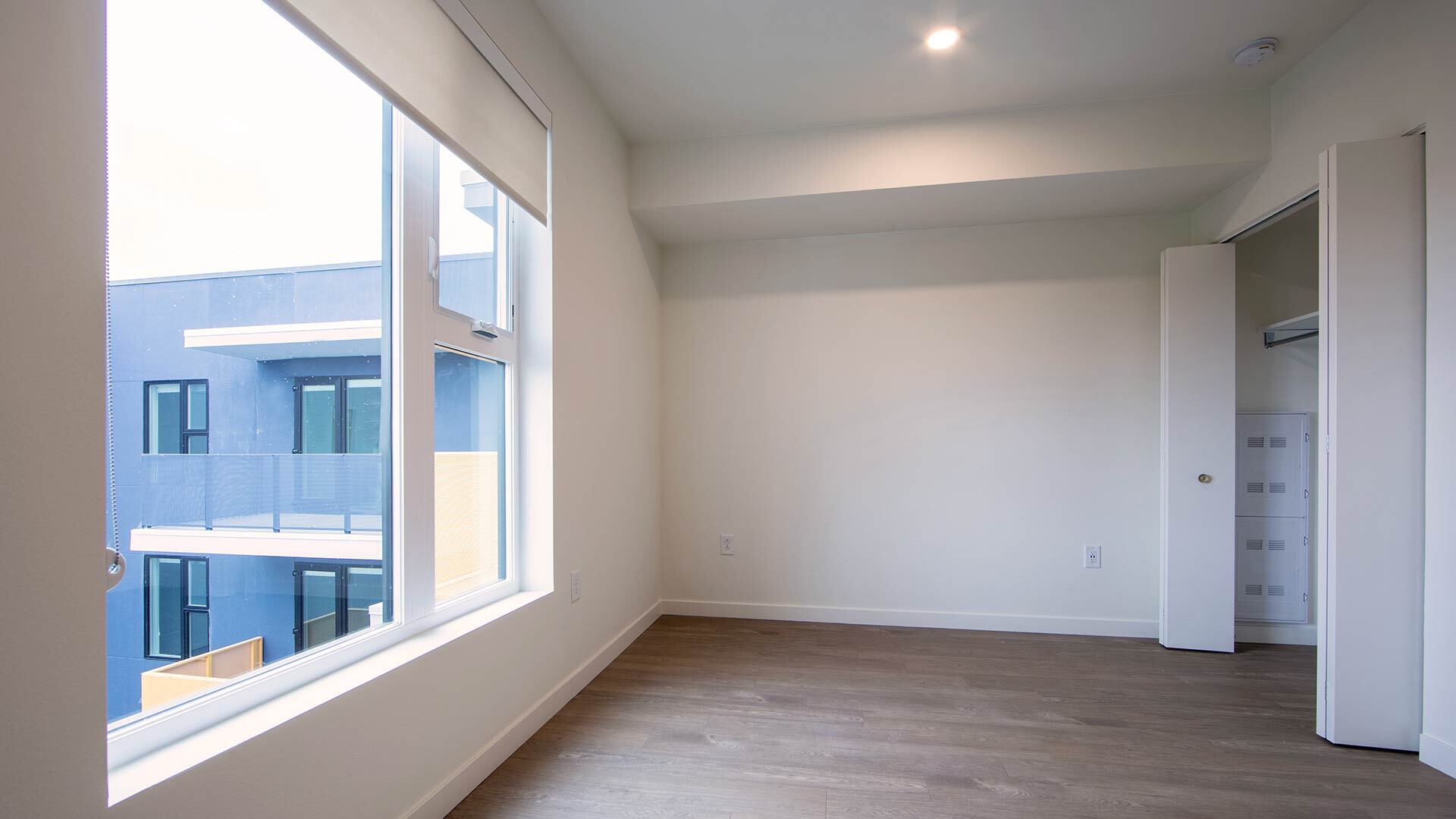 Ardence S12 studio living area view 2