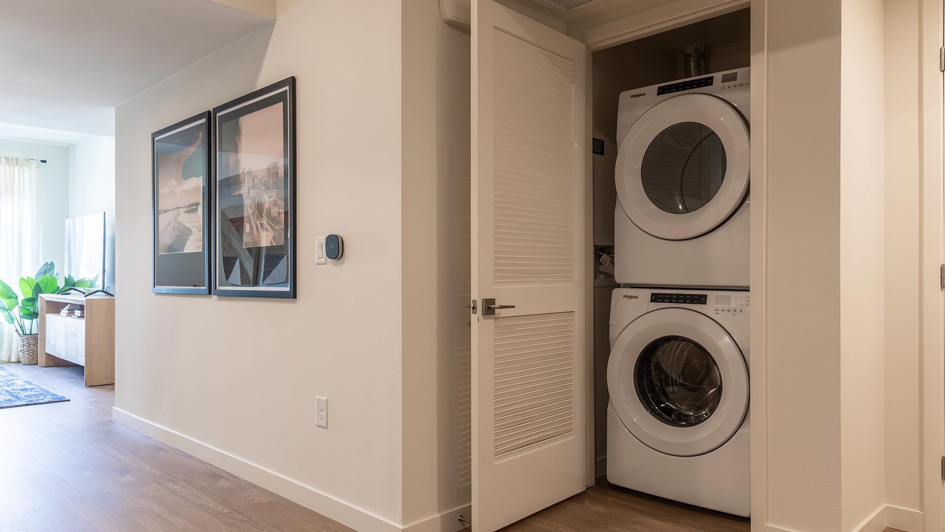 Ardence A12m laundry closet view 1