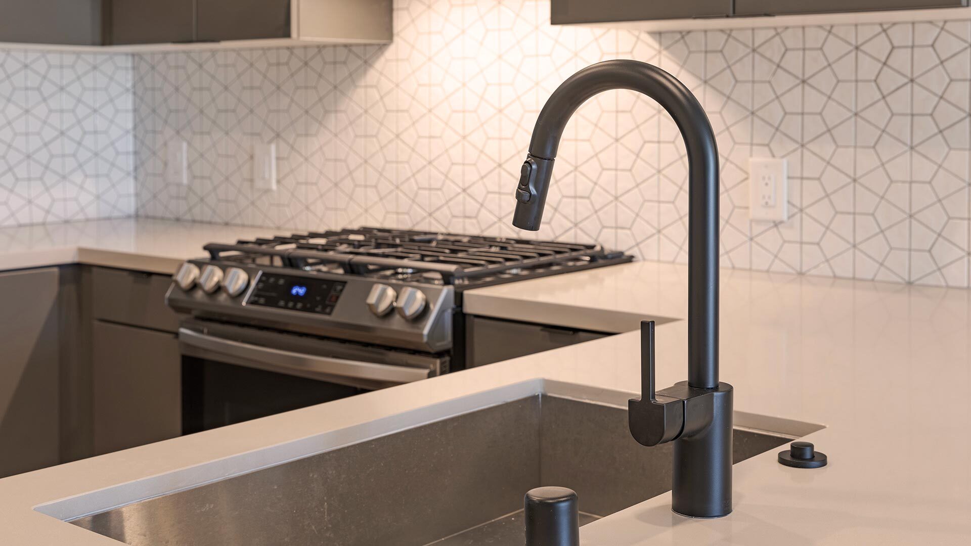 Ardence C11 kitchen detail view 1