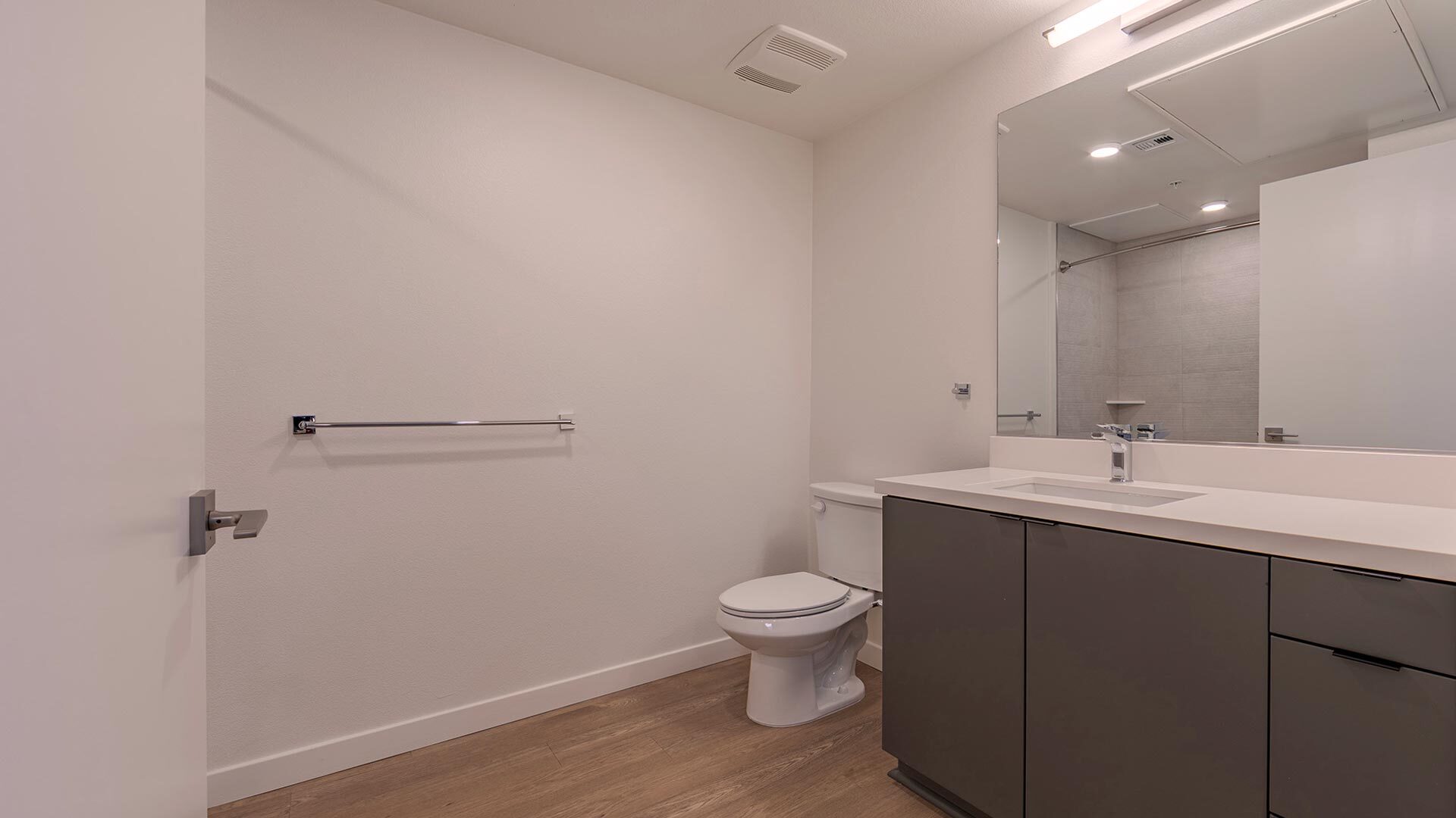 Ardence S11 bathroom view 1