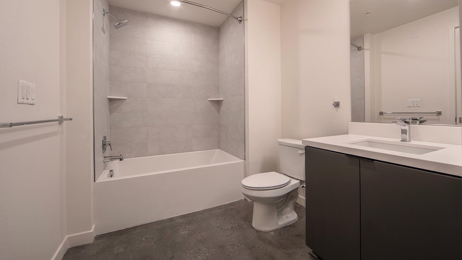 Ardence TH4 bathroom view 1