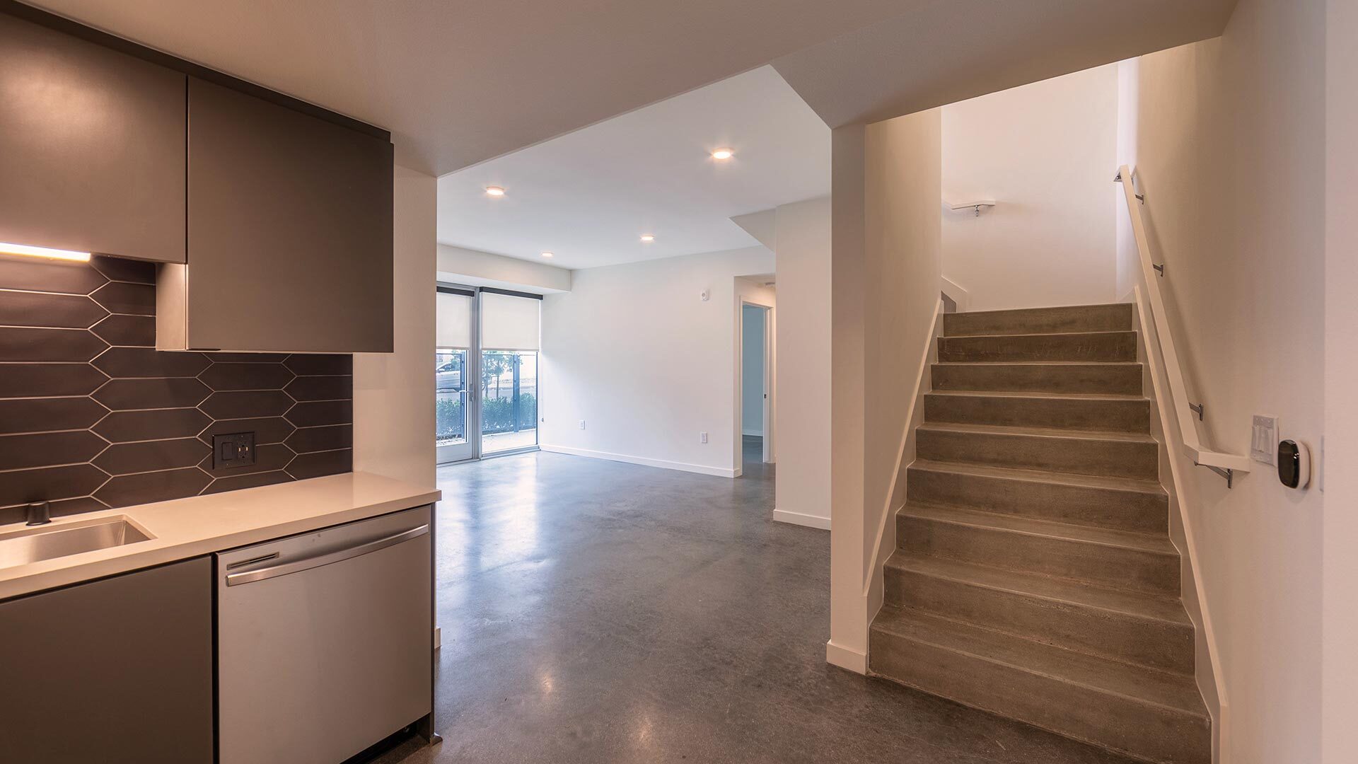 Ardence TH4 kitchen stairs view 1