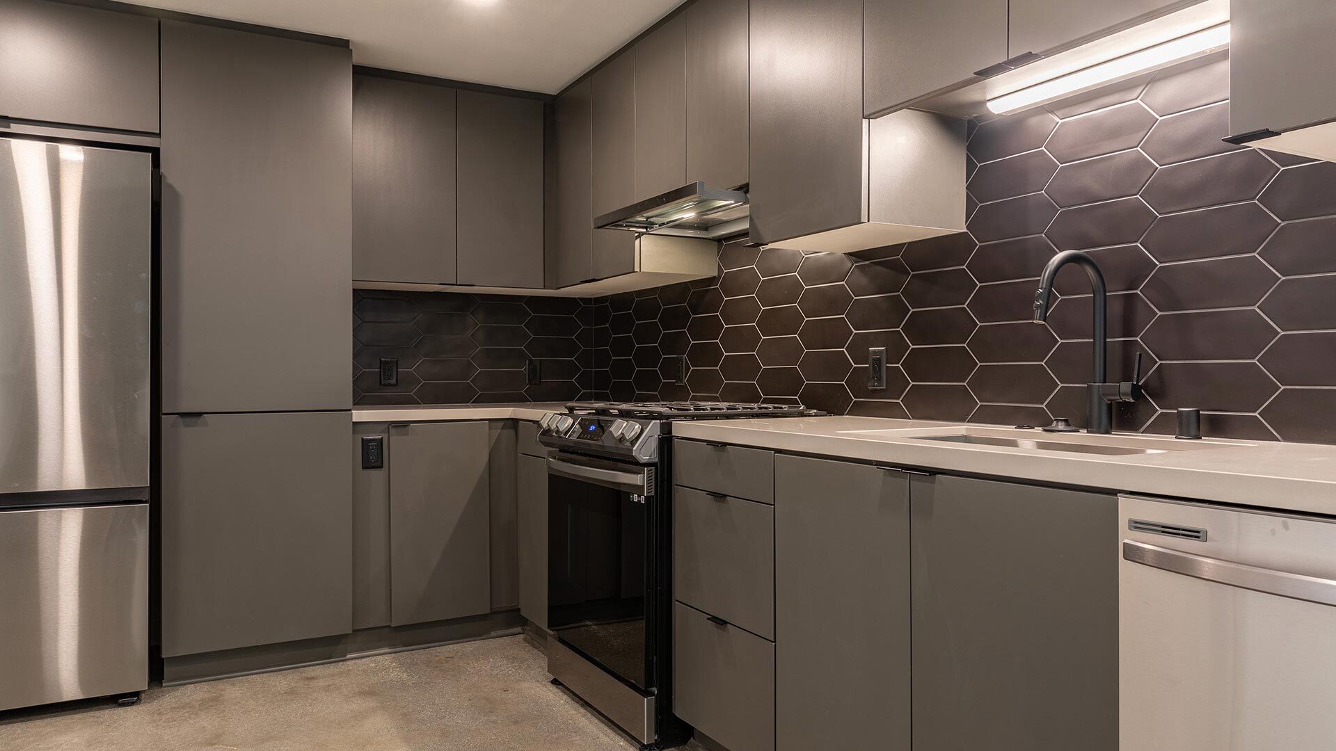 Ardence TH4 kitchen view 2