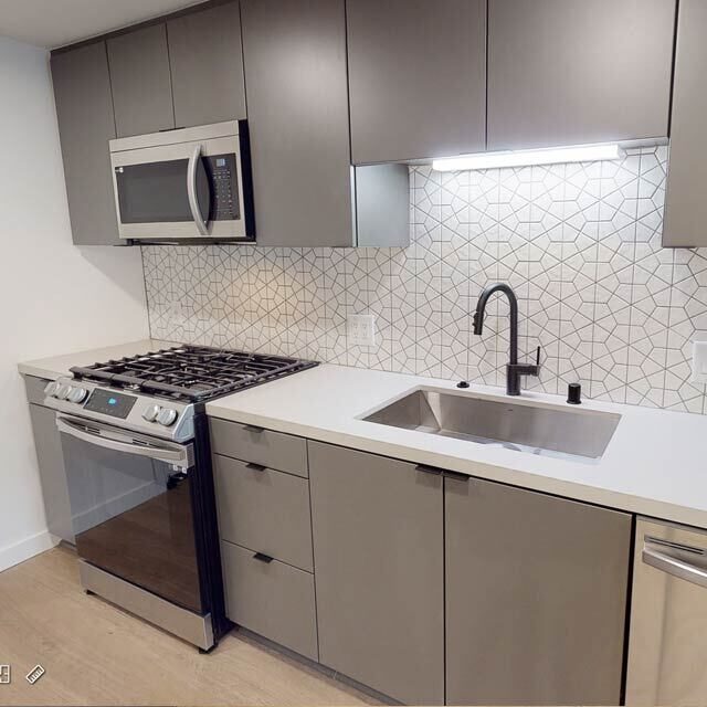 S12 — Studio — Unit 810