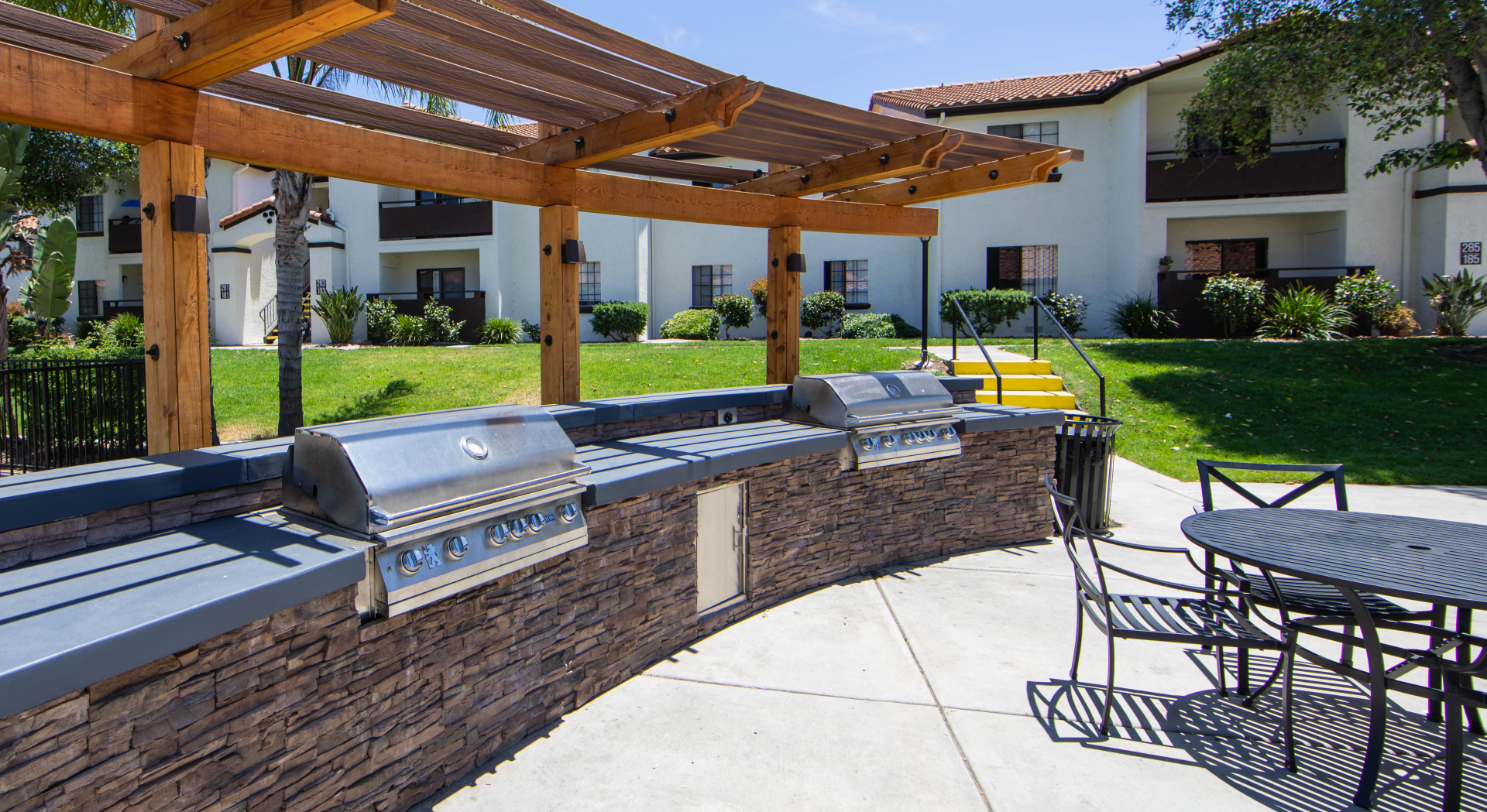 4 Virtu Barham bbq V2
