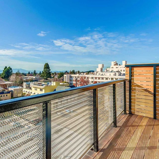 Berkeley apartments balcony view