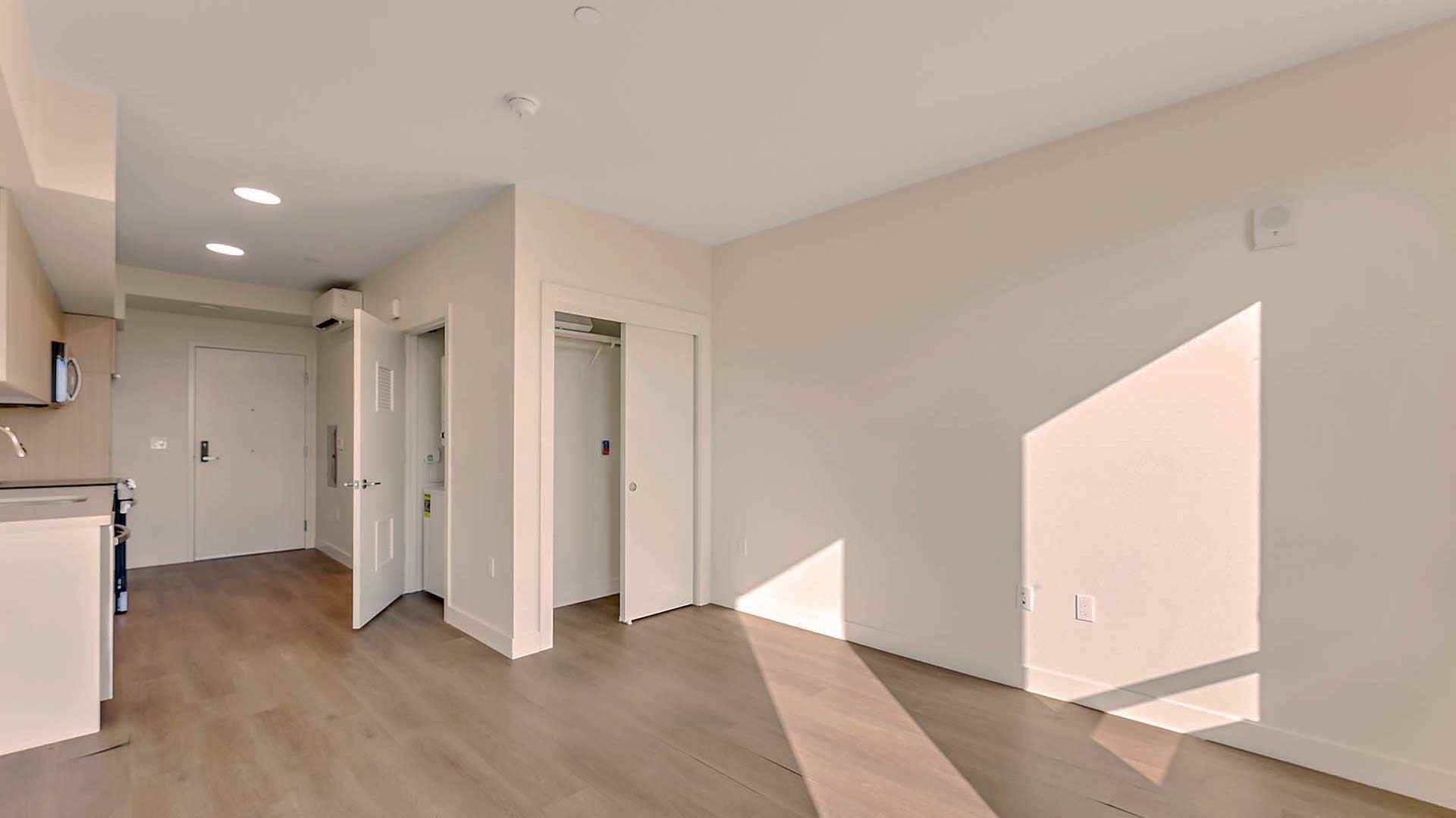 Blake apartments a1 floorplan dining room 1