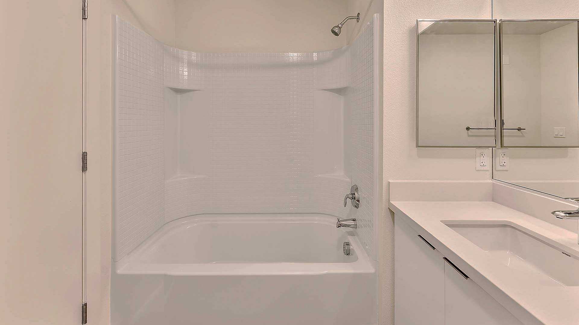 Blake apartments a4 bathroom 2