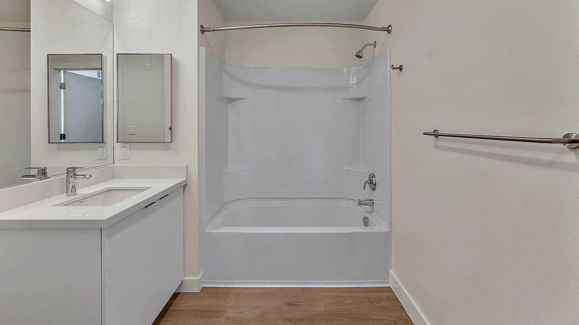 Blake apartments c4 floorplan bathroom view 2