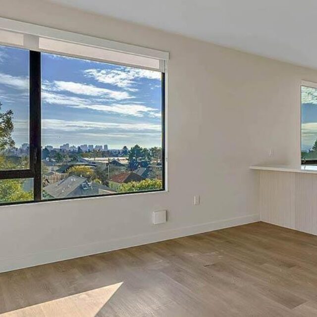 C7 - 2 Bedroom 2 Bath - 1142 sq ft