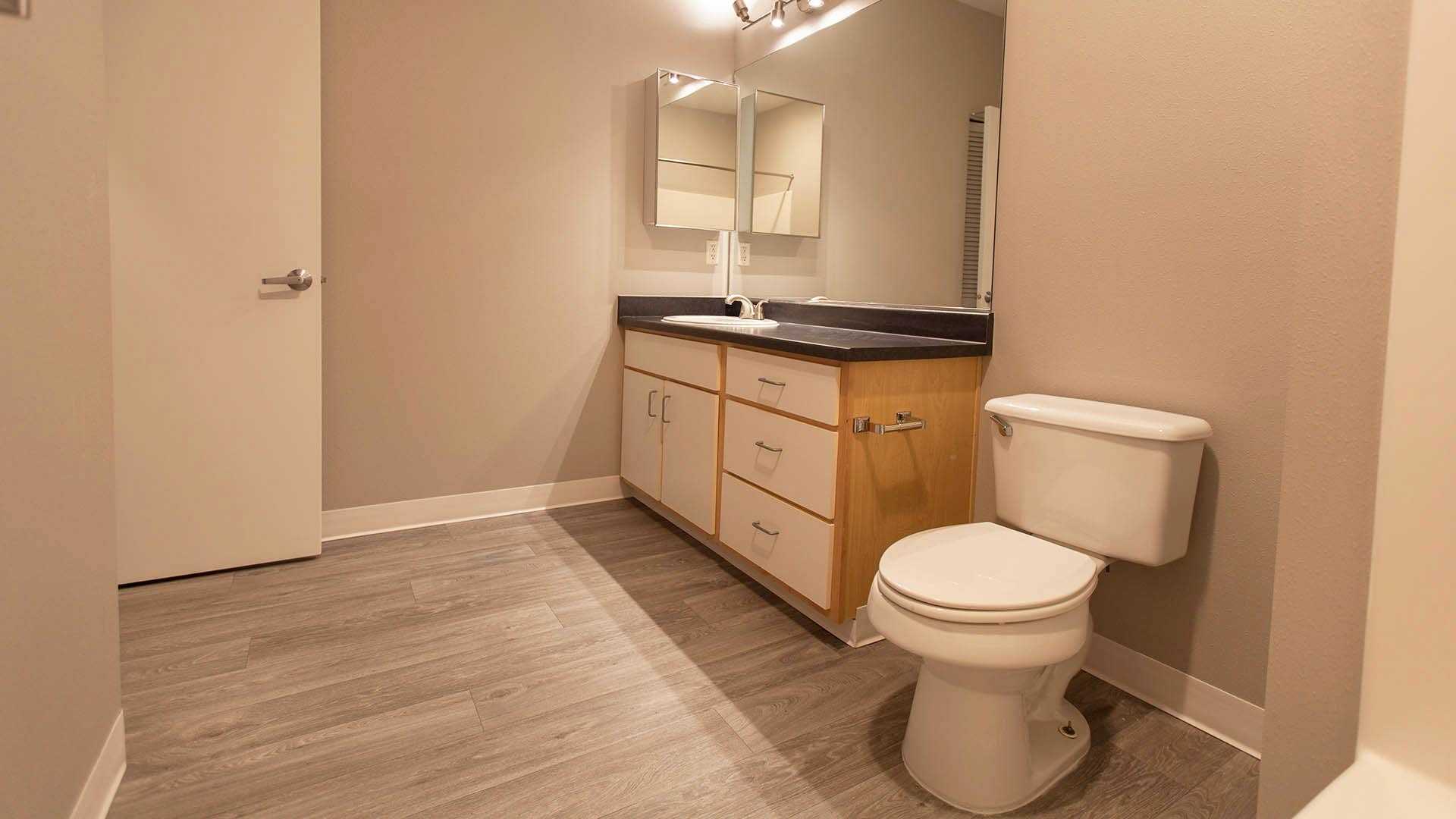 Broadway autzen plan bathroom 2