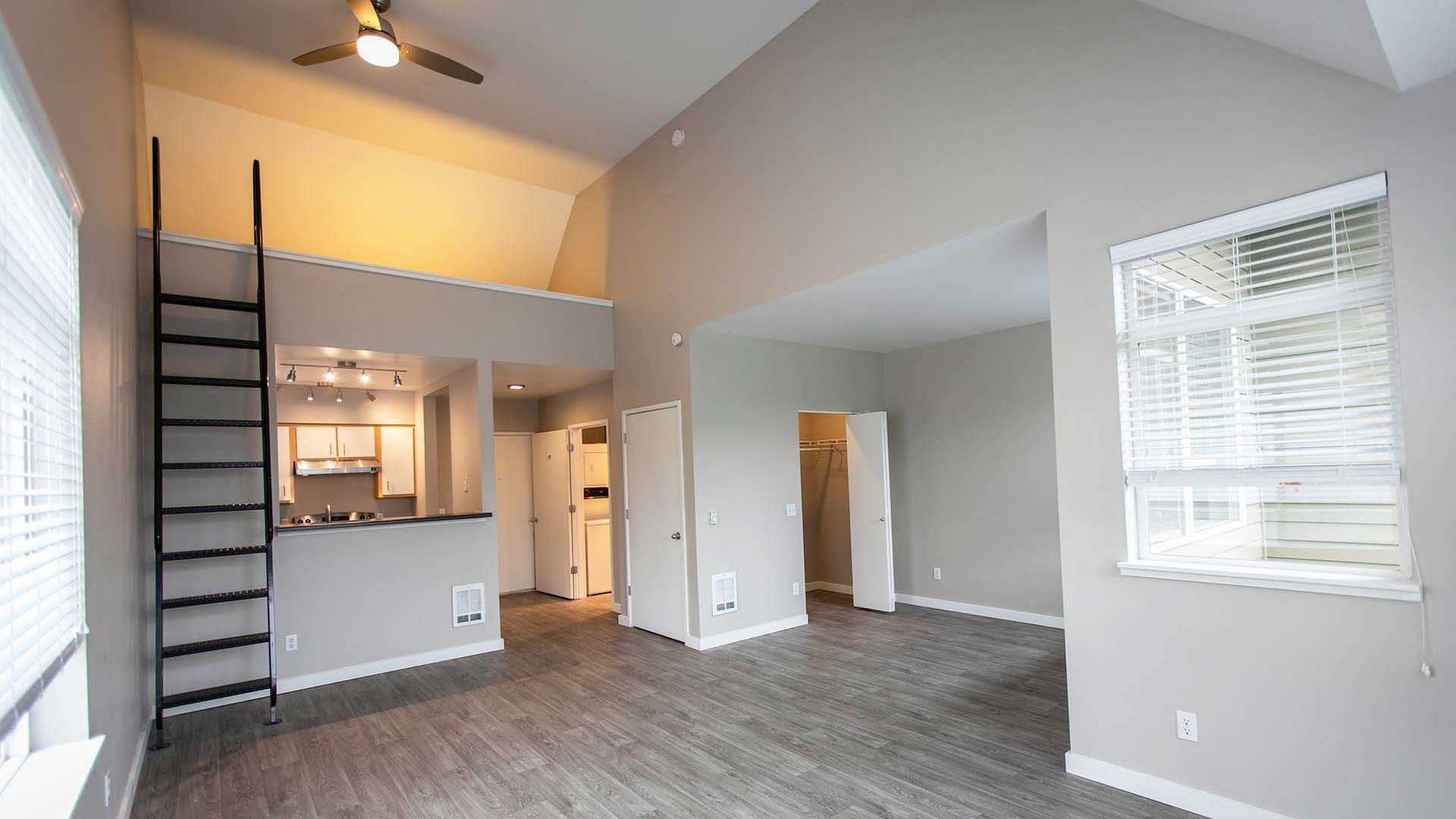 Broadway schnitzer plan livingroom 3