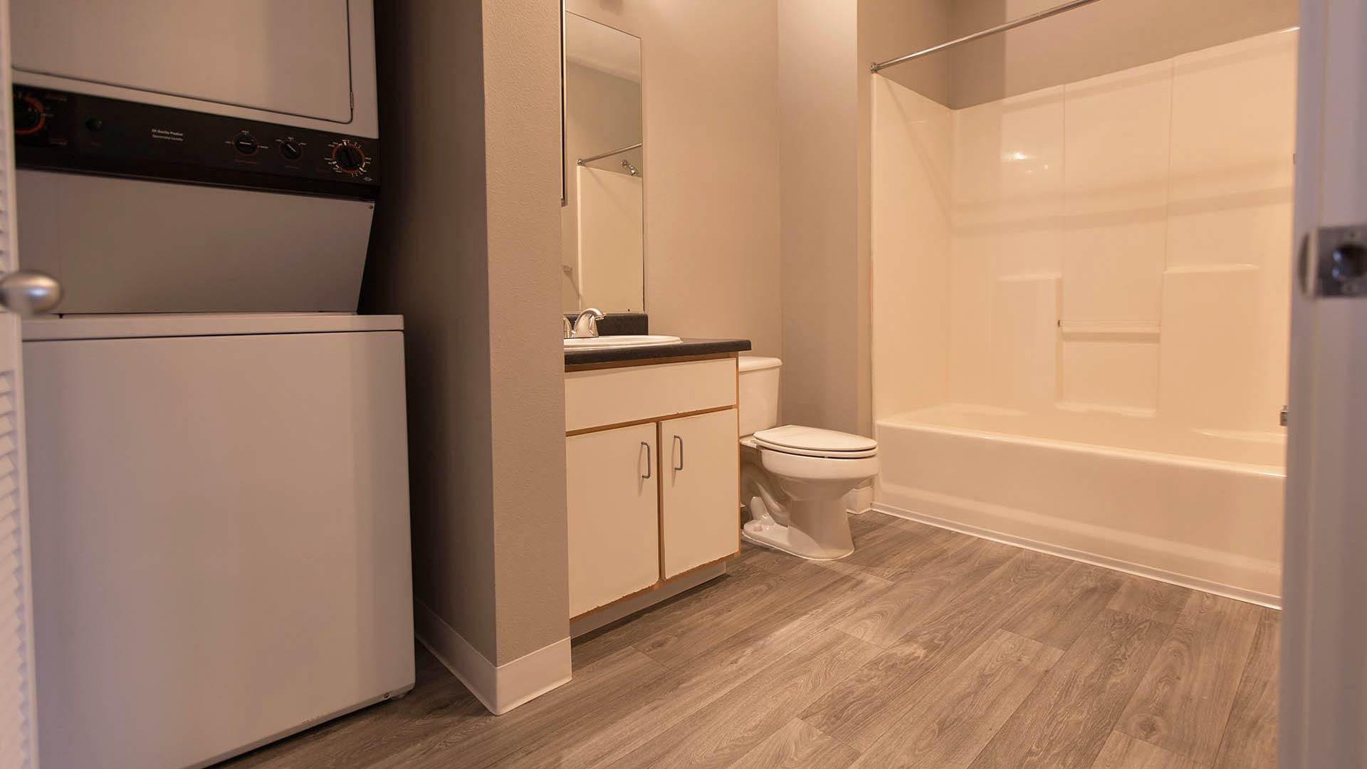 Broadway skinner plan bathroom 2