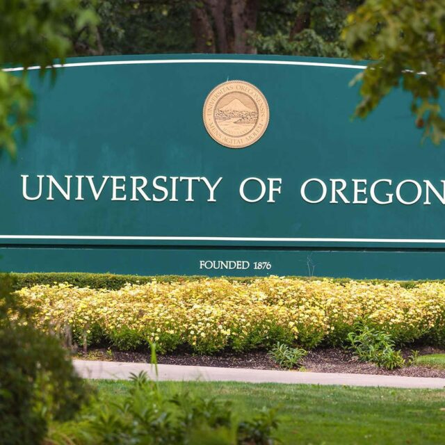 Broadway neighborhood university of oregon sign