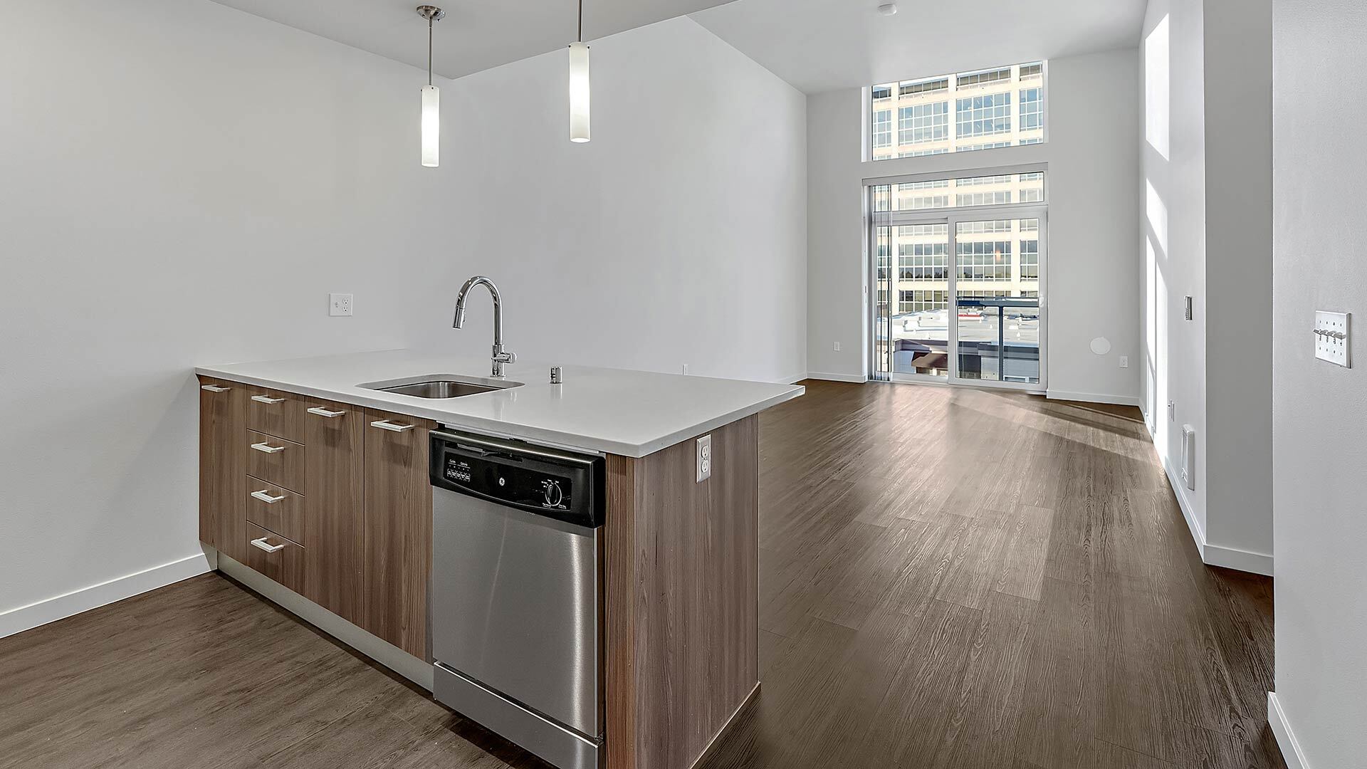 Stokely B3 kitchen view 1