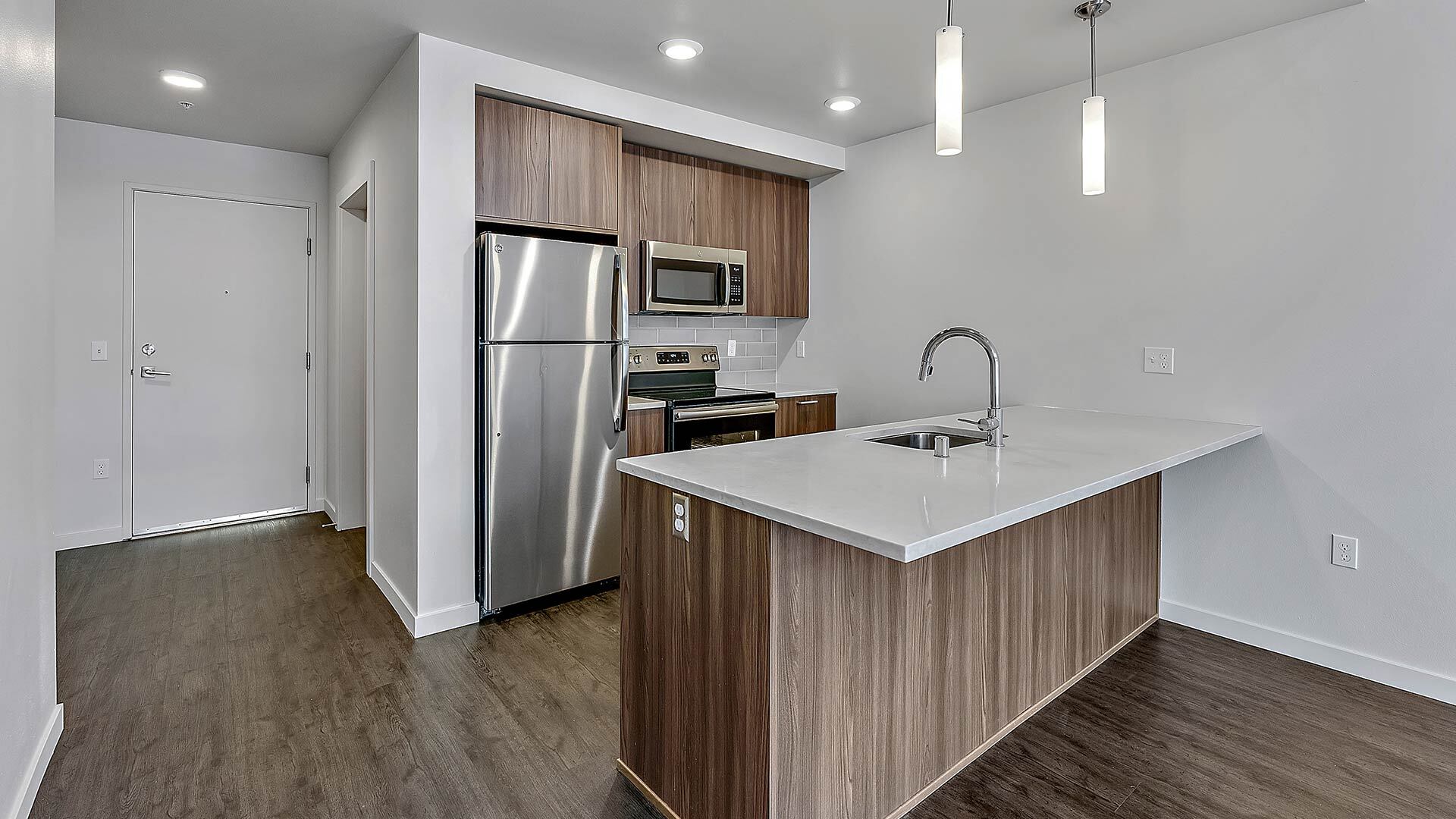 Stokely B3 kitchen view 2