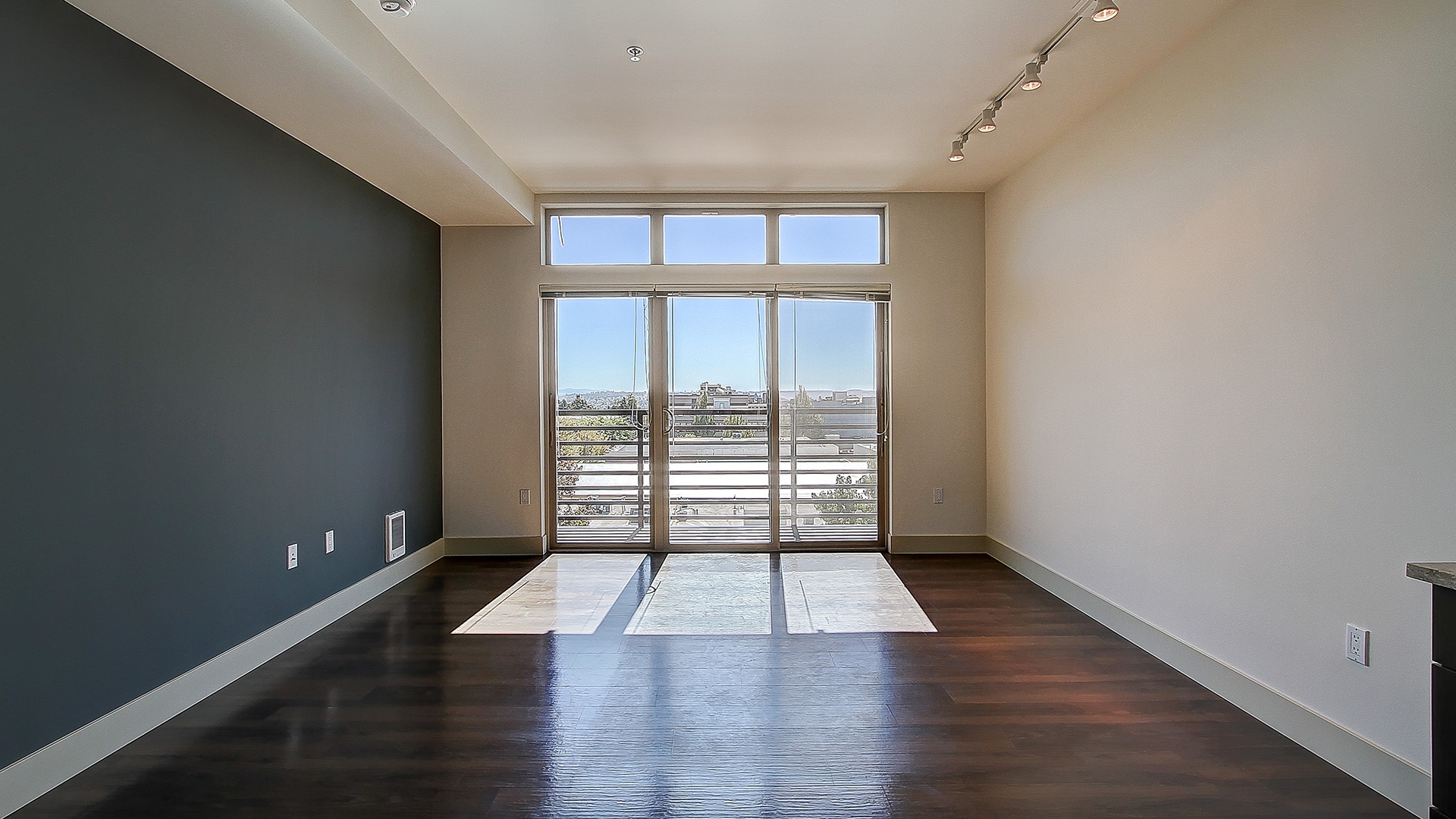 Collins on pine 1bedroom living room view2