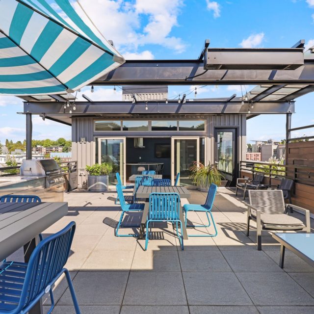 Collins on Pine Rooftop Terrace Seating Umbrella 11