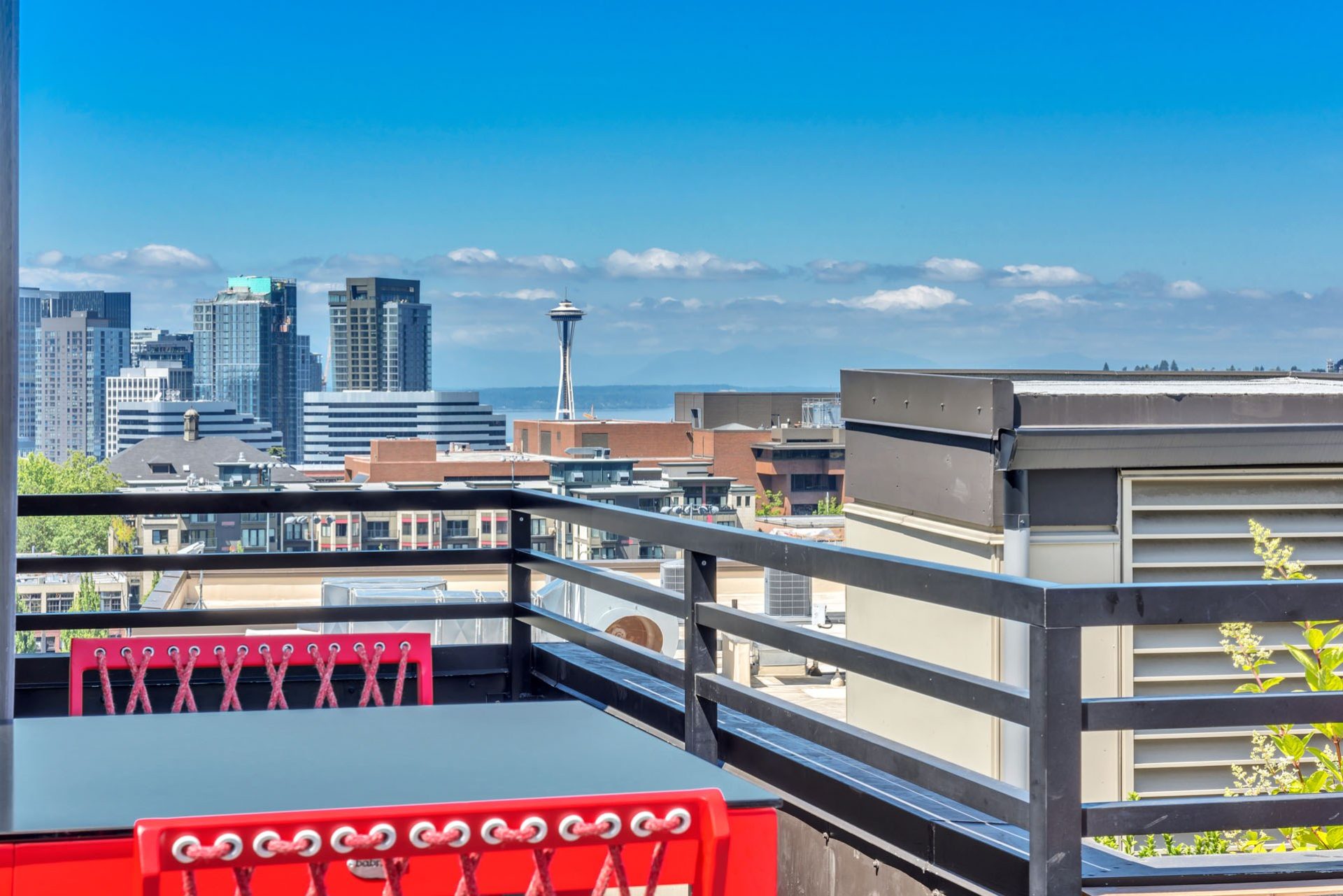 Collins and Pine Space Needle View
