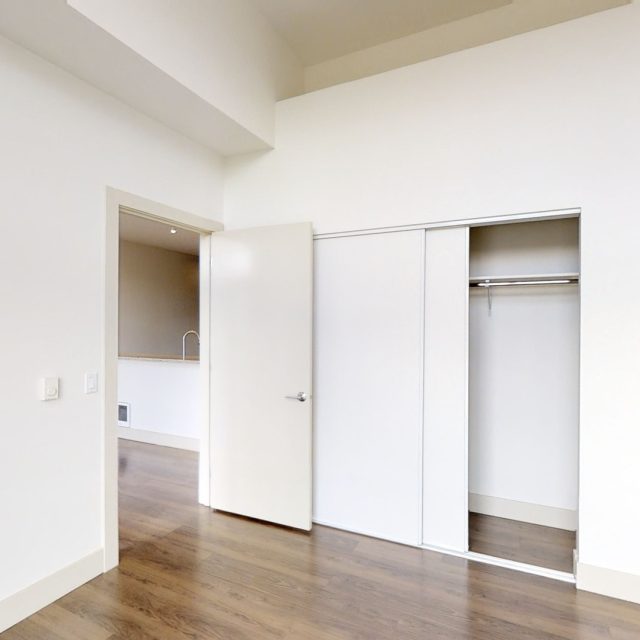 Collins on Pine 1 BR Bedroom Closet 03