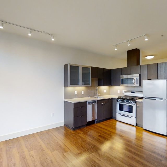 Plan SB - Studio - 561 sq ft