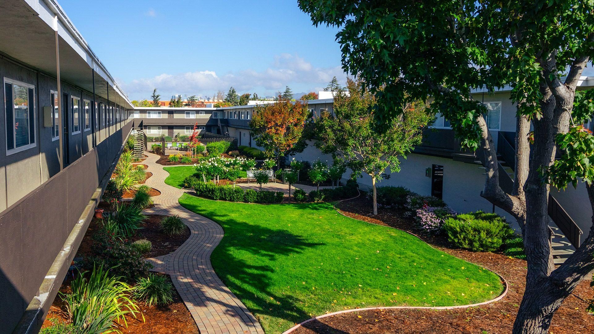 Garden court courtyard winding path
