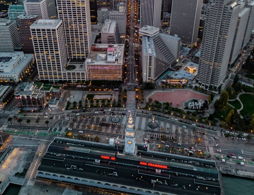 San fancisco ferry port cropped