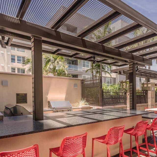 The james courtyard view 1