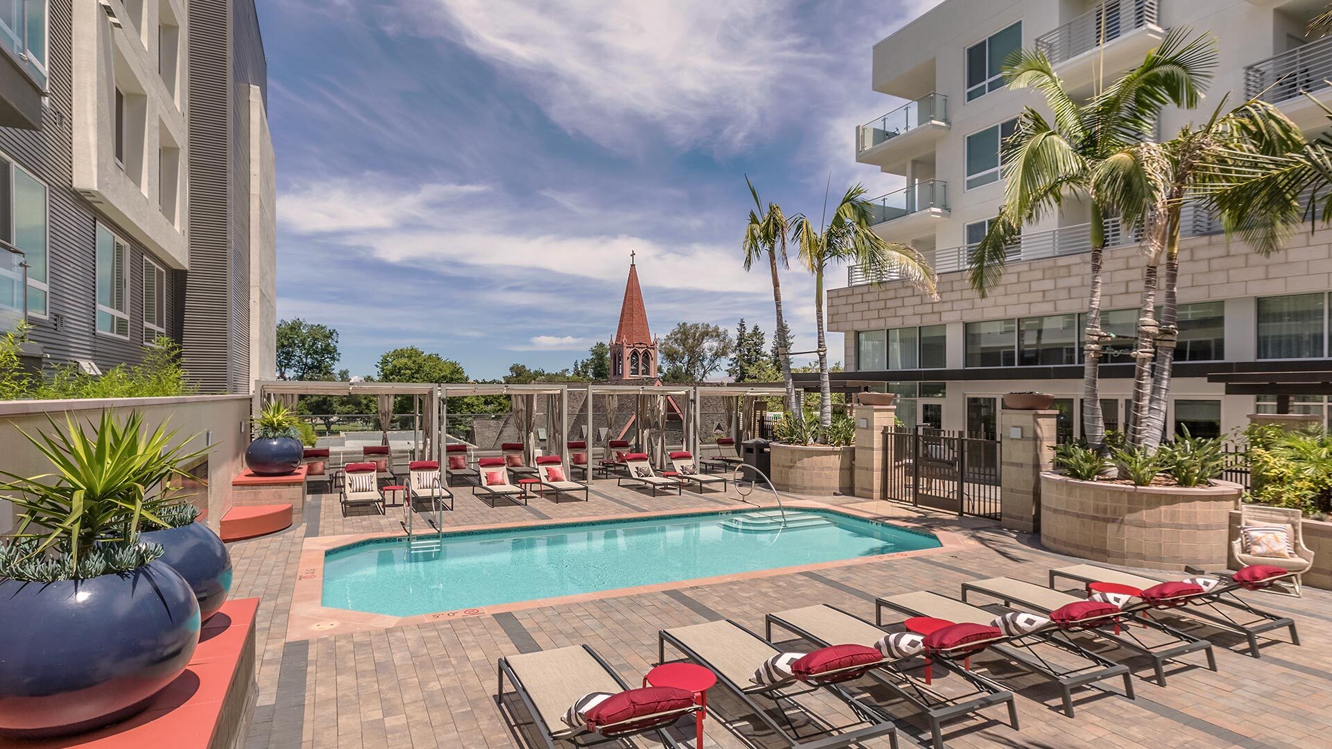 The james pool day view 3