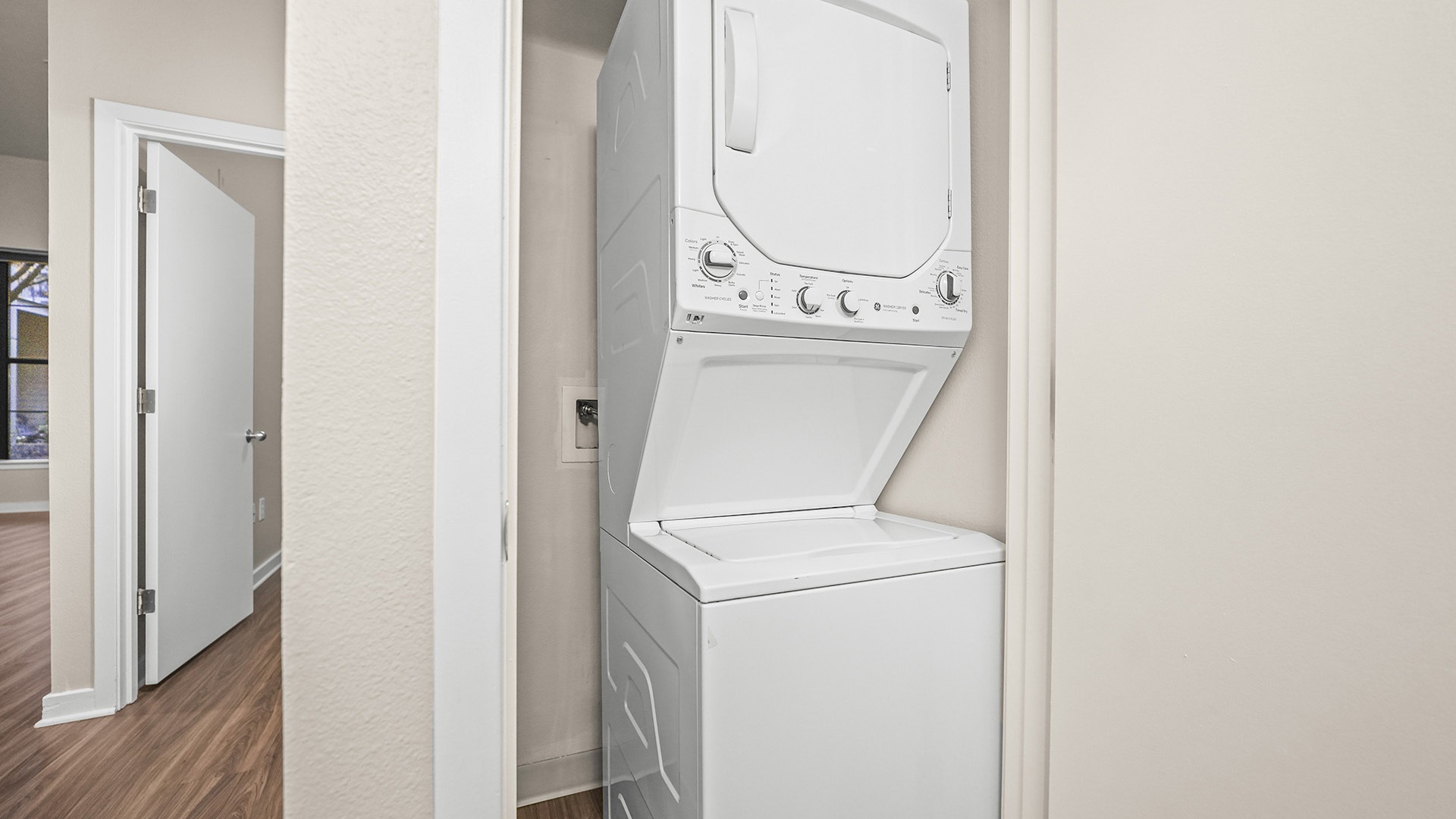 Kearney plaza portland or 1 bedroom a 113 washer dryer