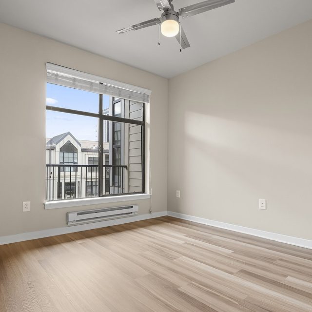 Kearney plaza portland or 1 bedroom b 514 bedroom view1