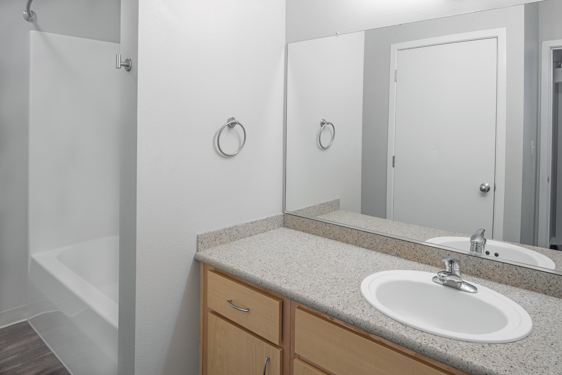 Kearney portland vanity shower vacant