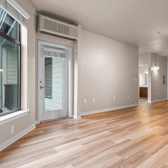 1 Bedroom B - 700 sq ft