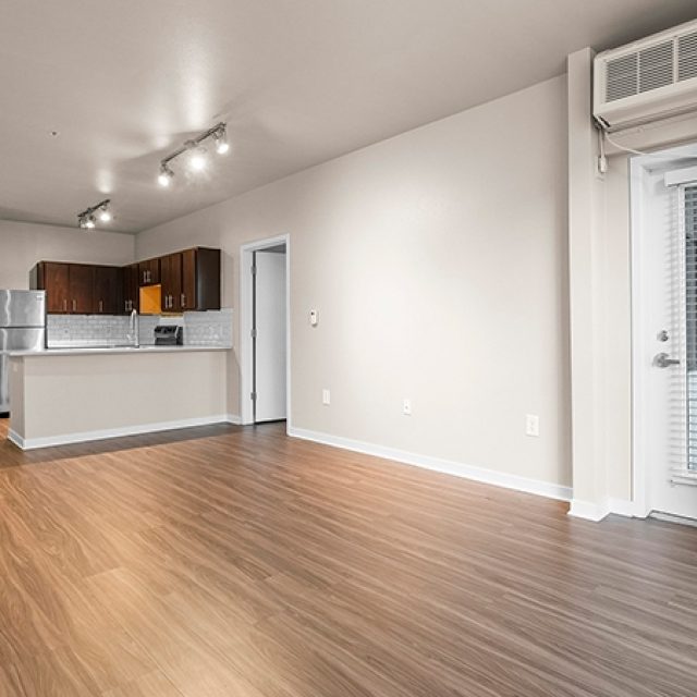 2 Bedroom F - 949 sq ft