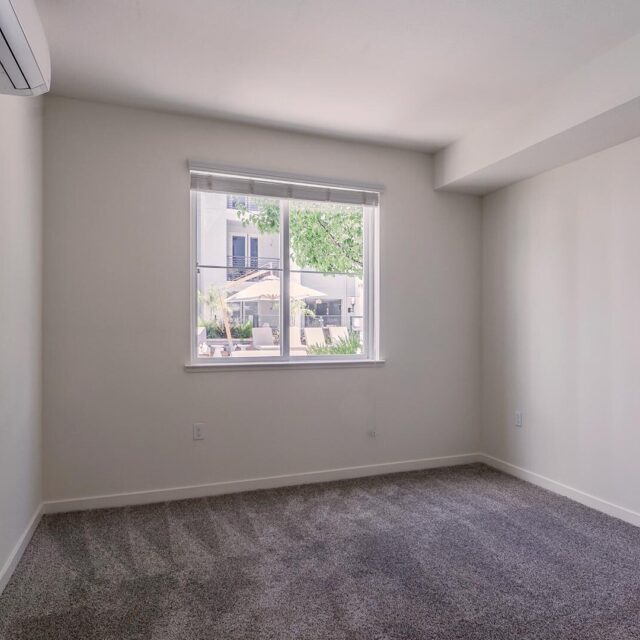 The lark manzanita 2br bedroom view 2