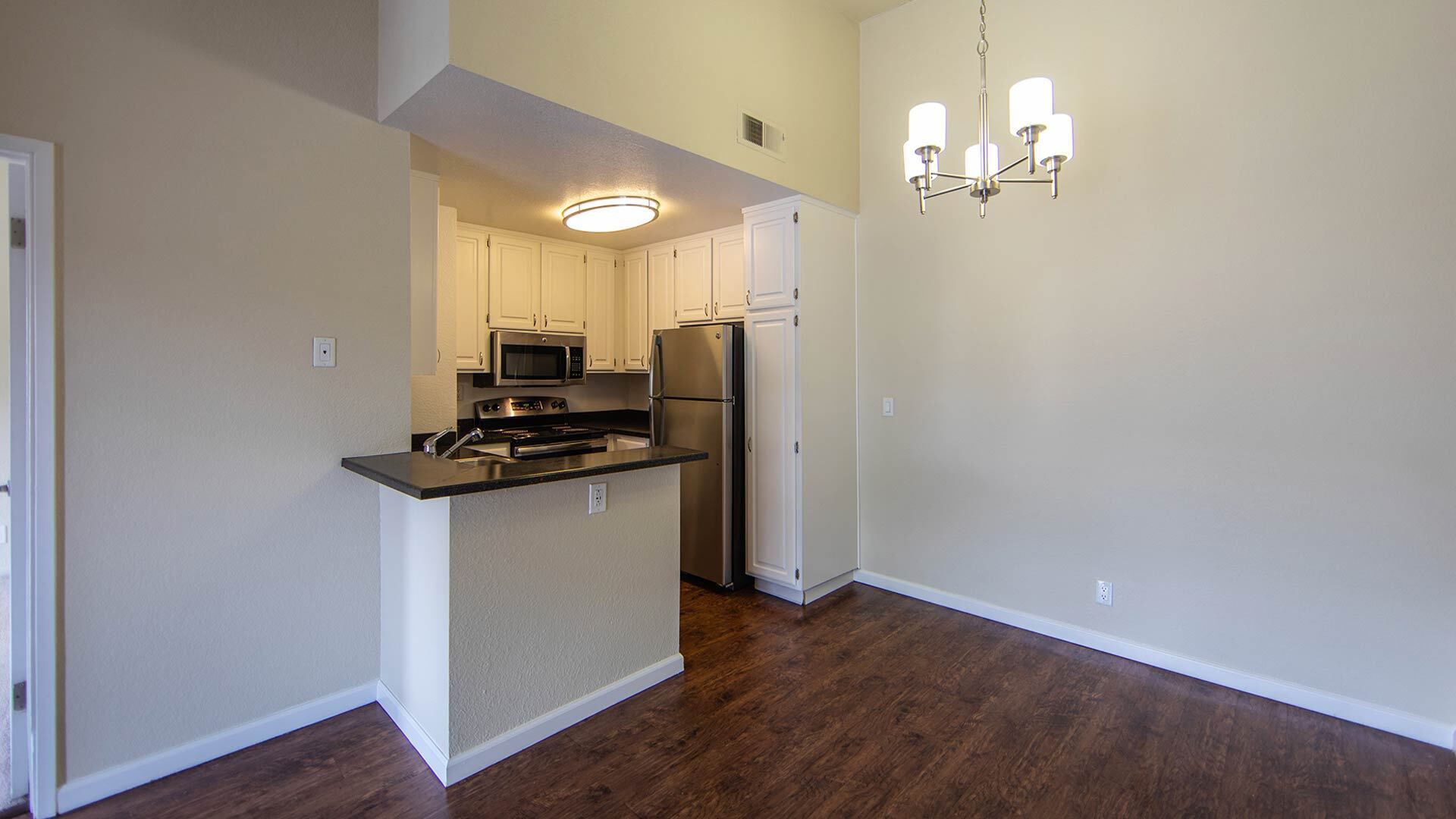 Laurel grove 1 BR the laurel kitchen view 2