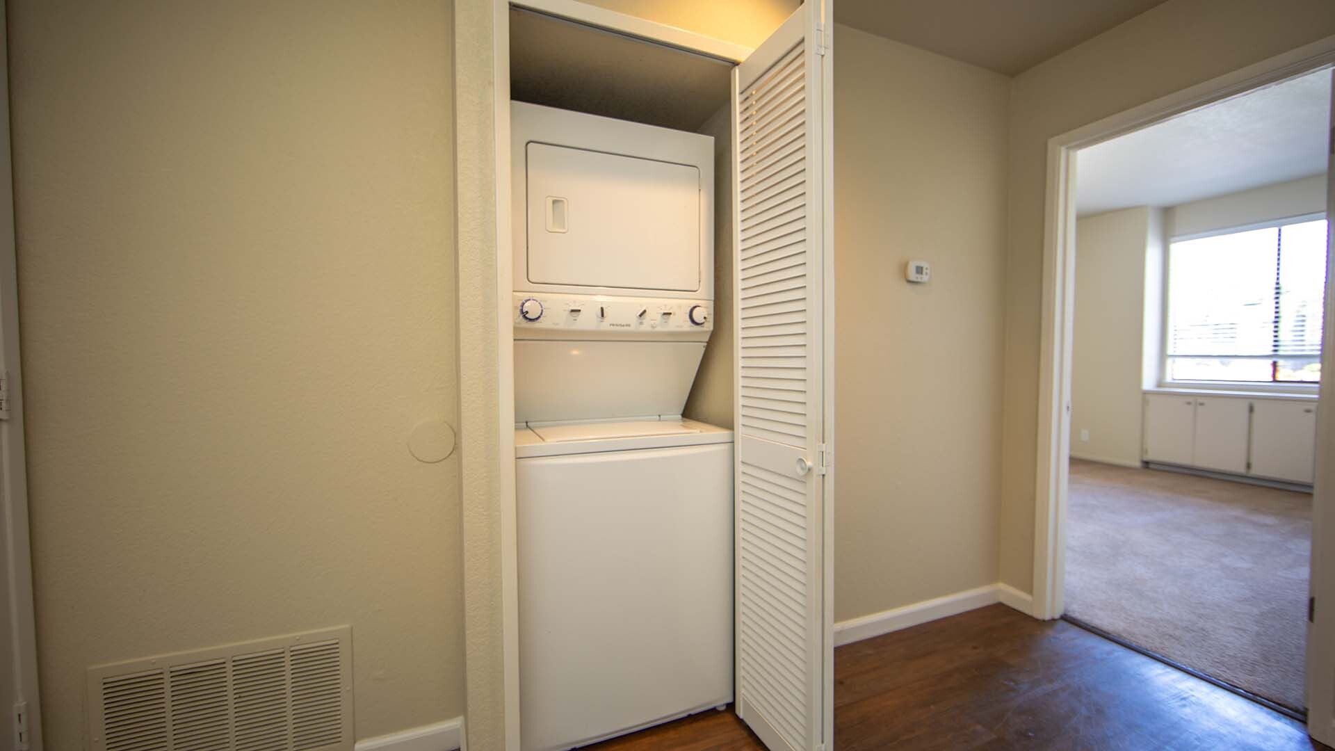Virtu Laurel Grove Unit321 B The Rodeo 2 2 936sqft 8 19 9375