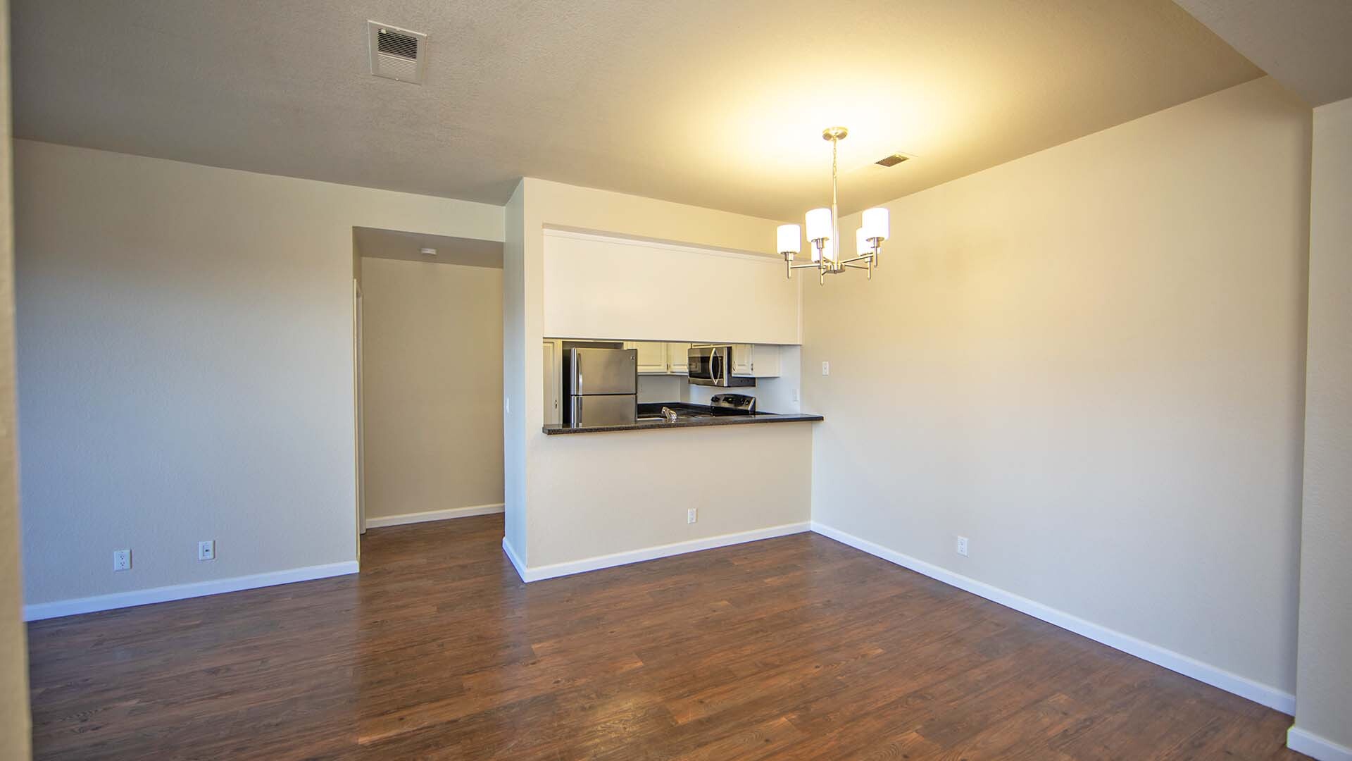 Virtu Laurel Grove Unit321 B The Rodeo 2 2 936sqft 8 19 9400