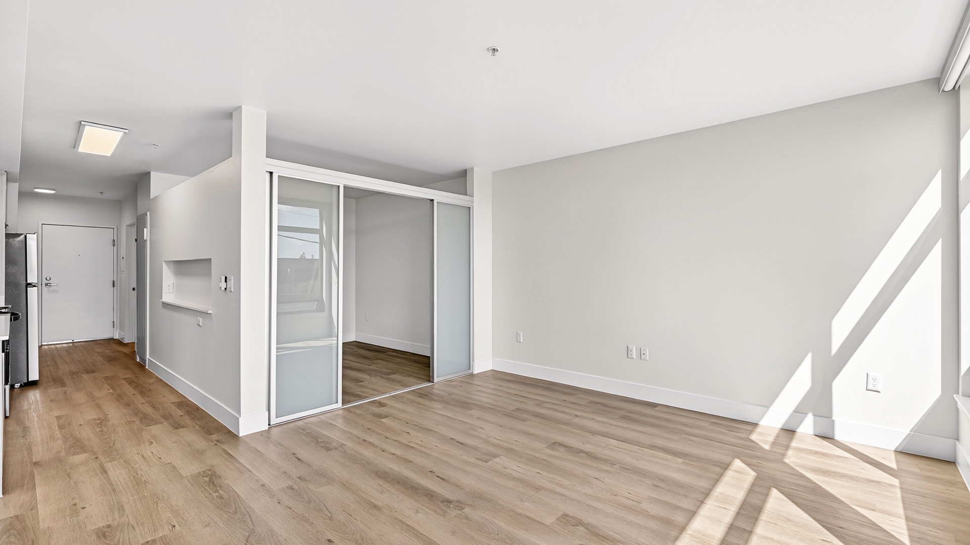 Link west seattle open a1 living room bedroom