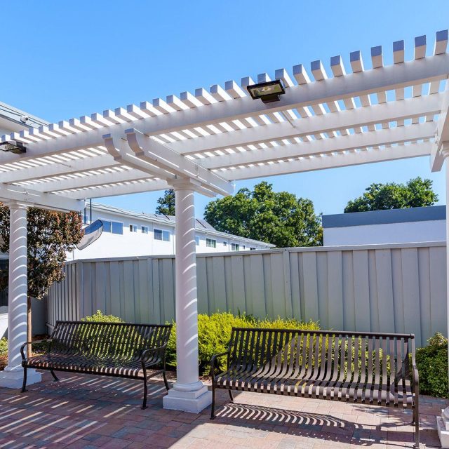 Marina haven pergola benches