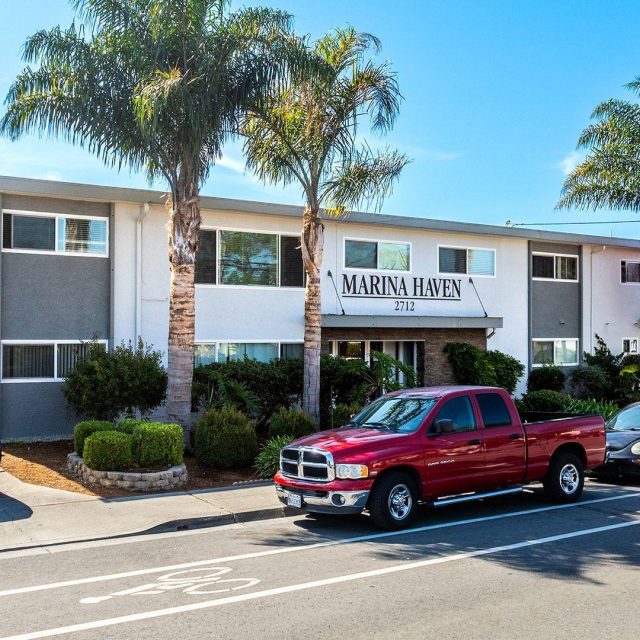 Marina haven street view palms